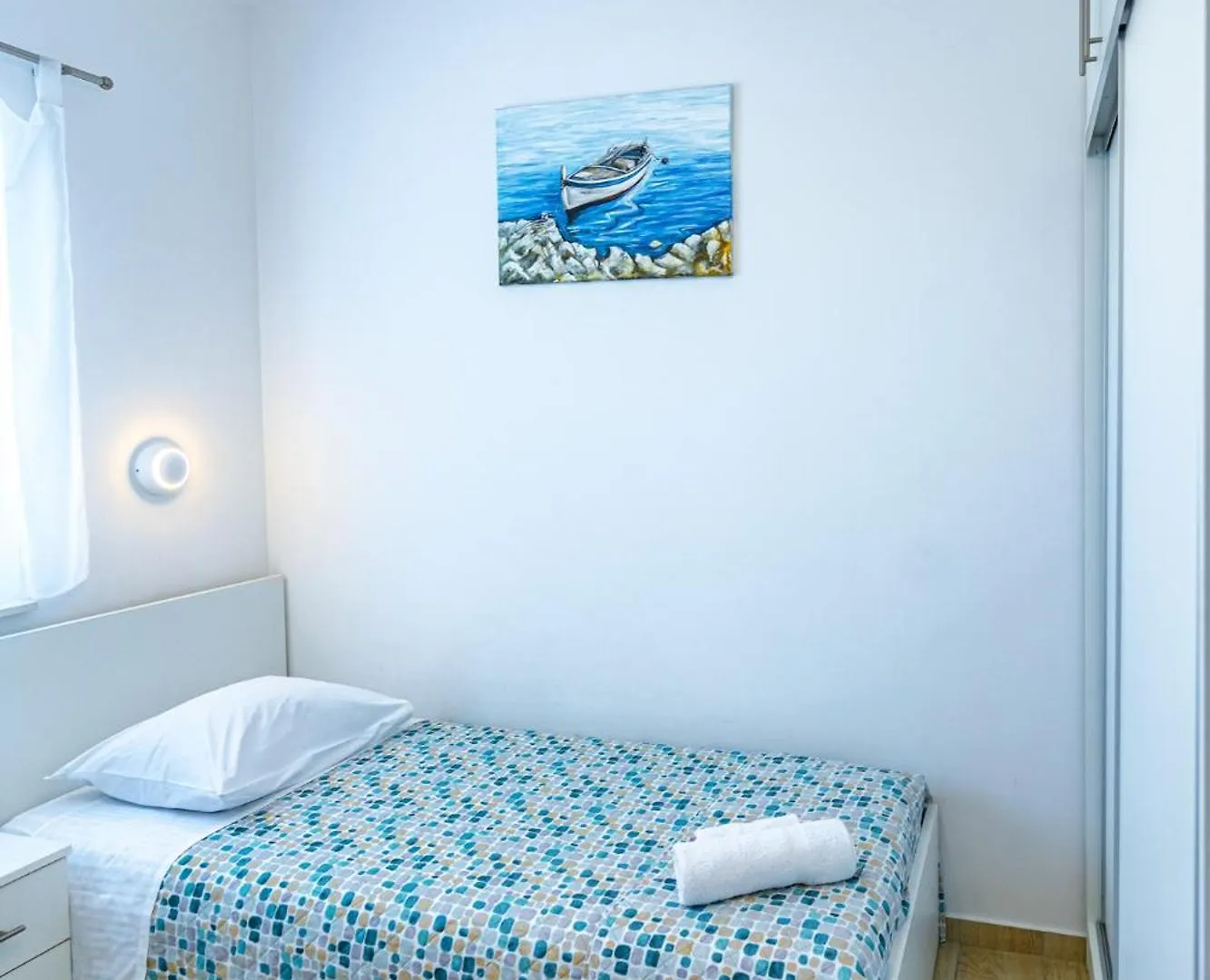 Apartments Nina Maslenica 0*,  Croatia