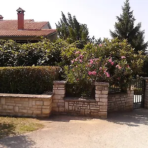 Slavica Vrvari , Poreč Kroatien