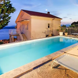 Marija With Pool & Garden & Amazing Sea View , Dramalj Kroatien