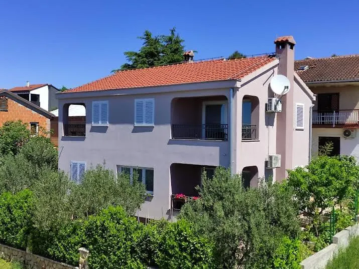 Apartments Nina Maslenica Croatia